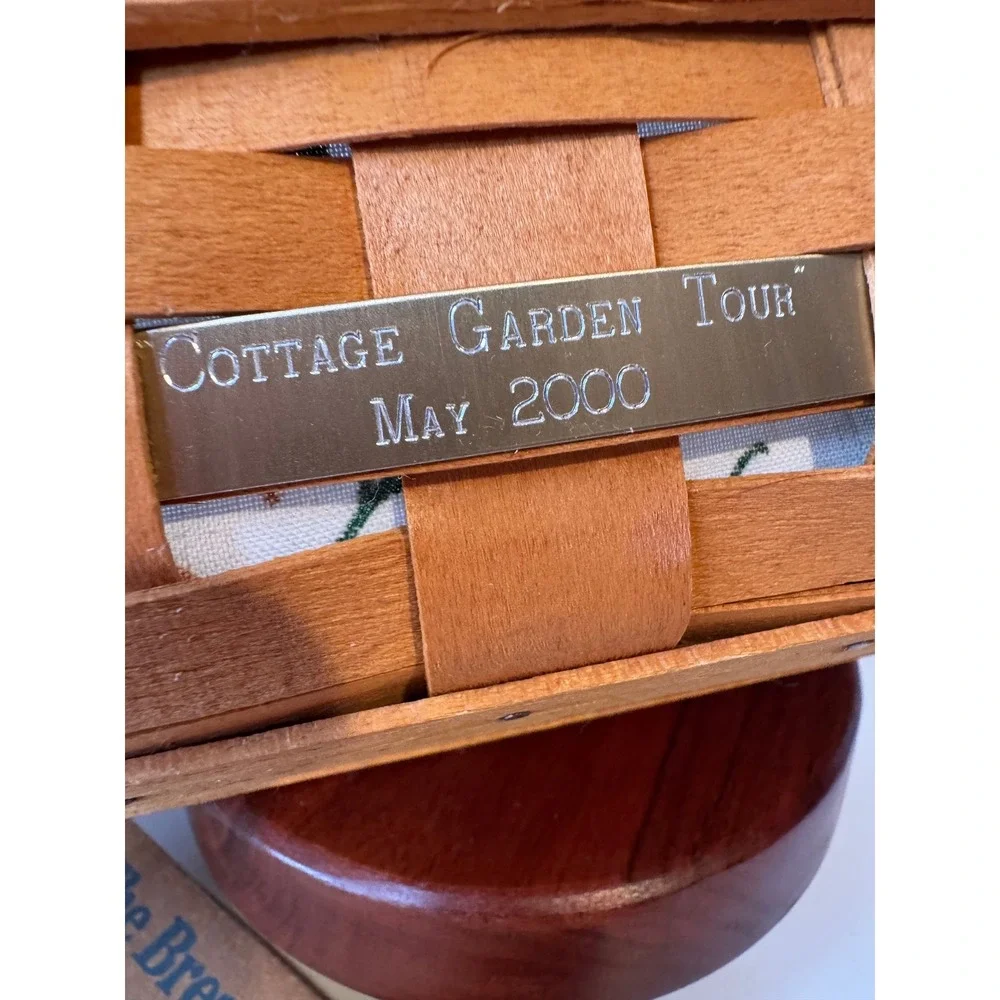Longaberger Cottage Garden Tour Bread Basket Liner Brick May‎ 2000 Signed